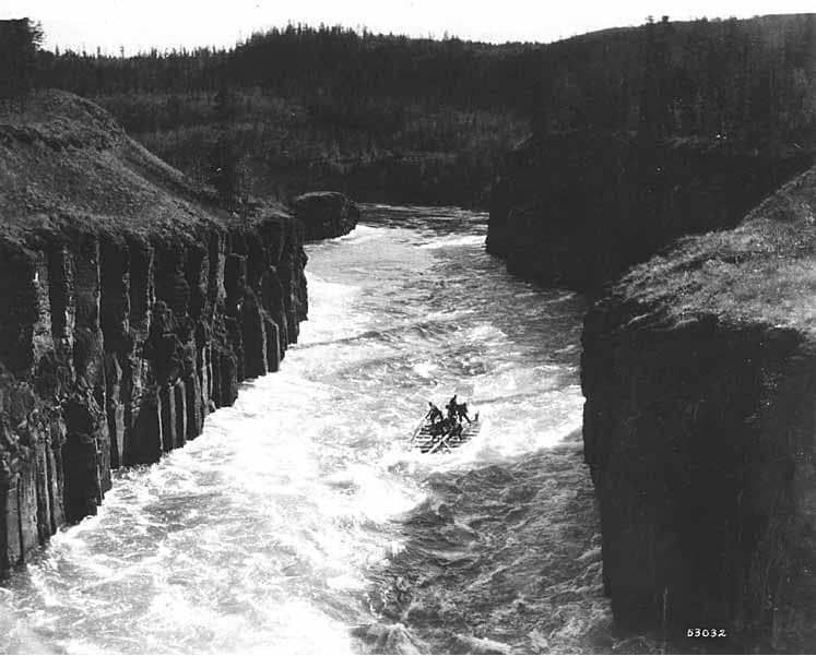 yukon-miles-canyon-historic-river-rapids