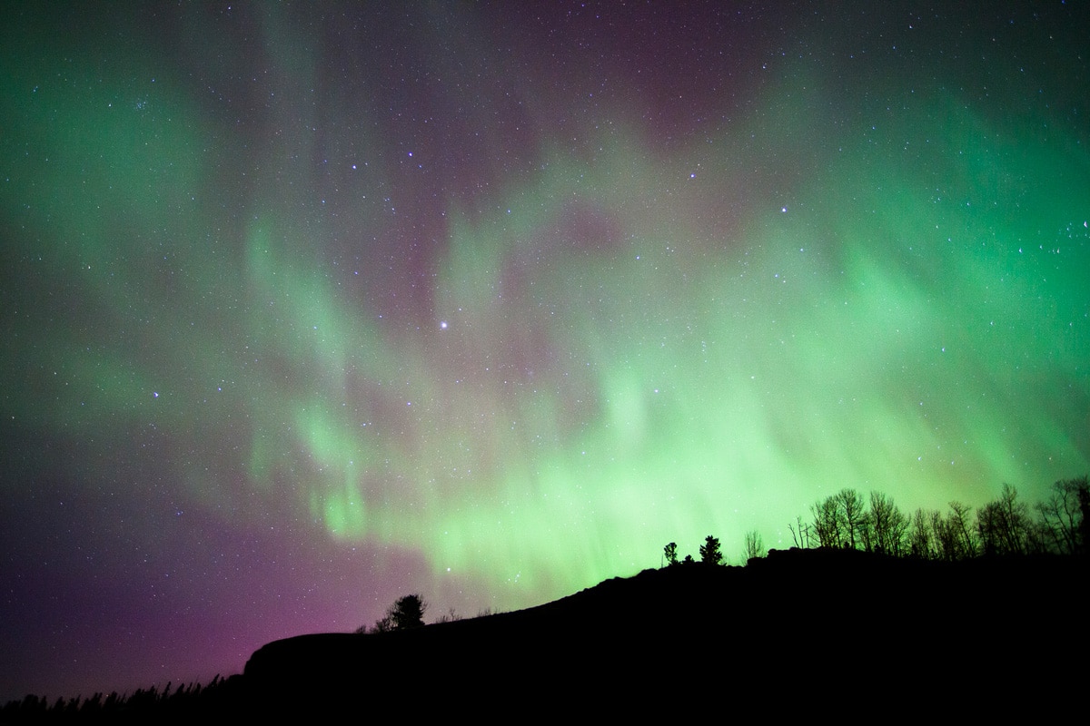 yukon-northern-lights-aurora-colorful-sky
