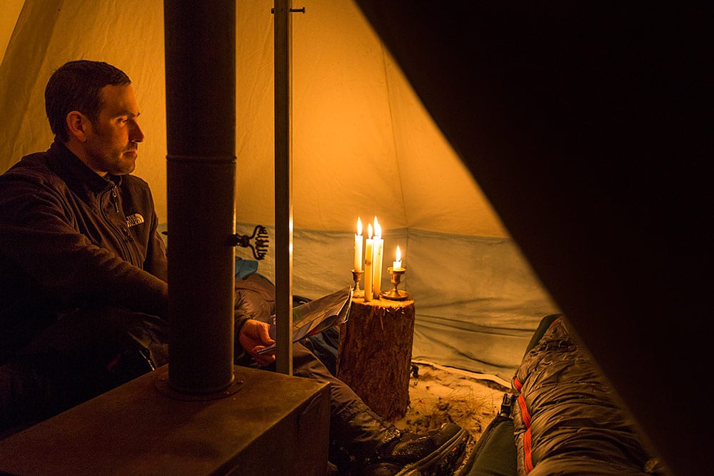 yukon-winter-tent-candlelight-camping
